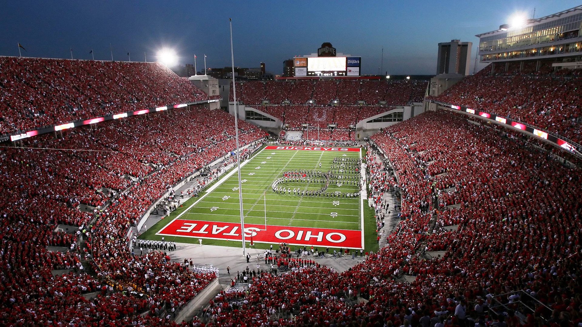 开云在线直播-意甲球迷热情高涨，现场氛围火爆，意甲 球员